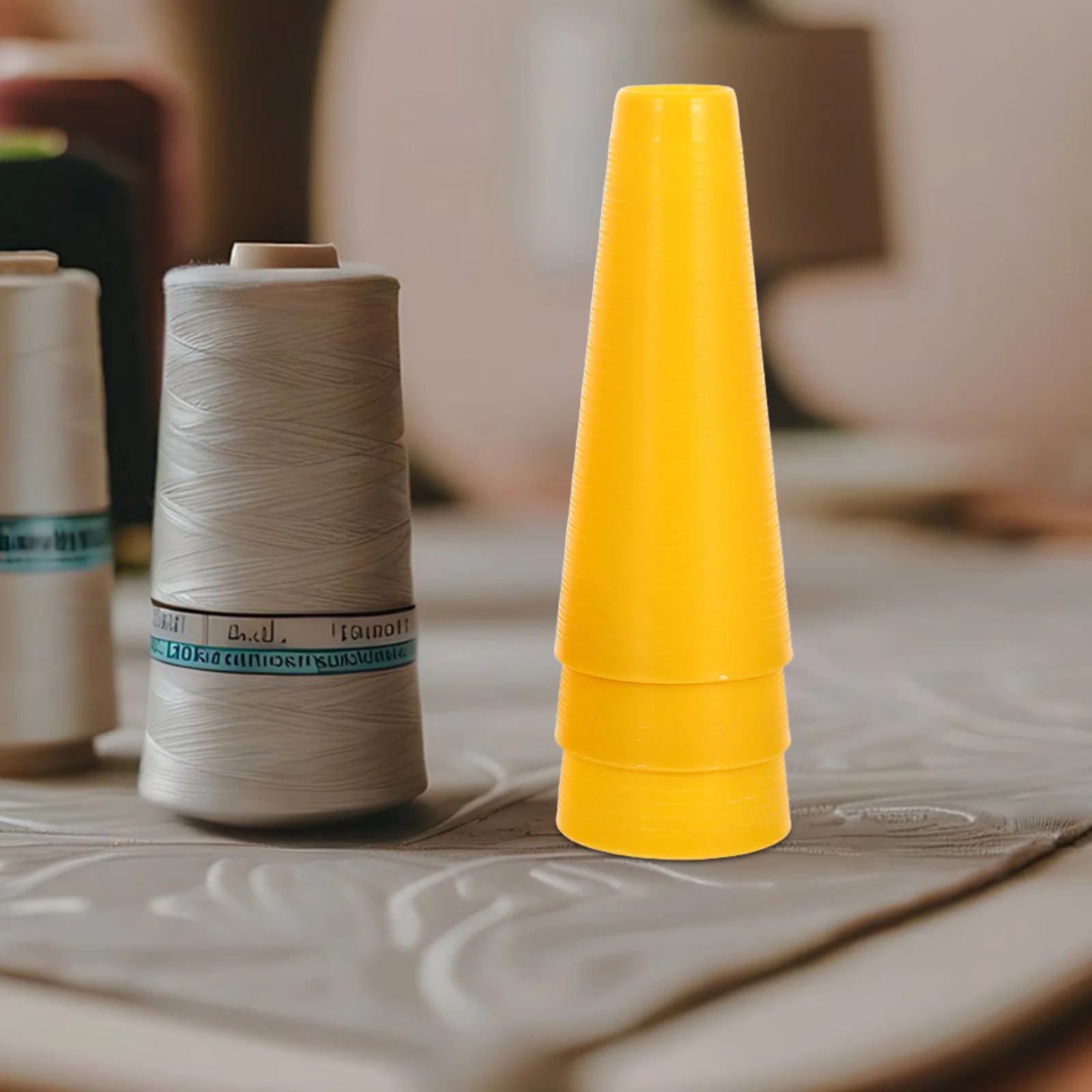 10 قطعة أنابيب لف غزل النسيج البلاستيك الأصفر مخاريط مدببة للحياكة الكروشيه التطريز الخياطة Diy بها بنفسك لوازم مكبات الحرفية