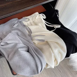 Pantolonun ilk 10 satışı ve zara white no. 3