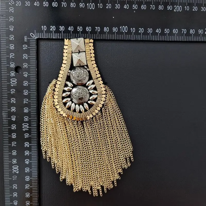 

1Pc Fashion Handmade Shoulder Jewelry Tassel Rhinestones Epaulettes Clothing Accessories Brooch Epaulet Shoulder Brooches Gift