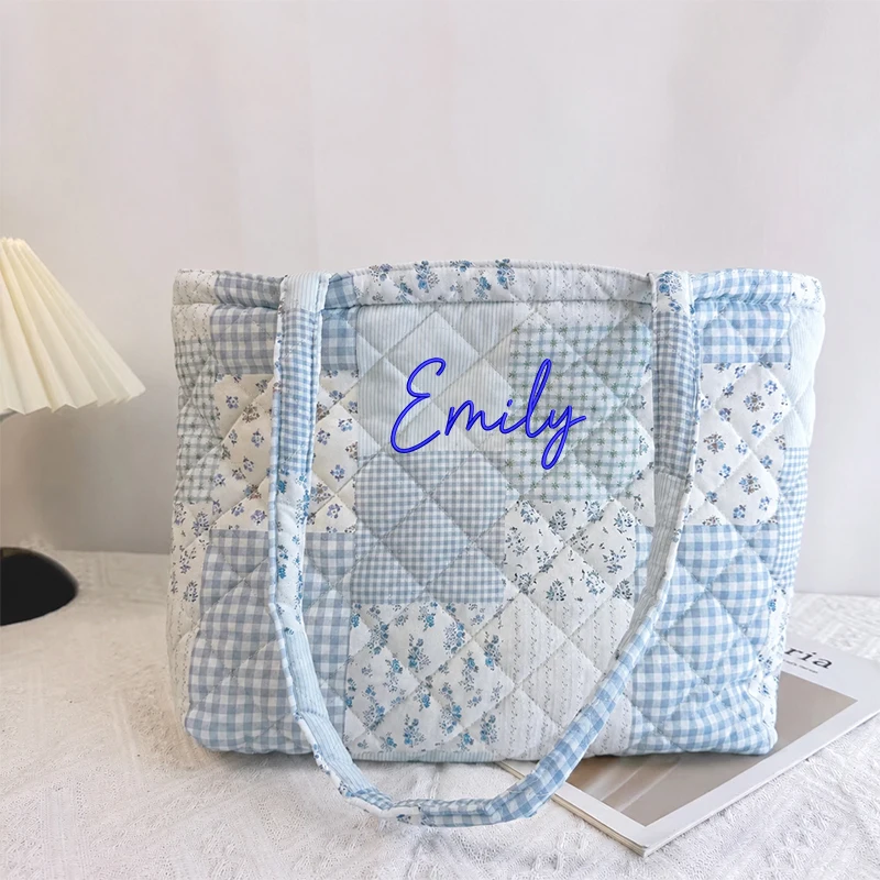 Custom Quilted Floral Tote Bag Embroidered Beach Bag Bridesmaid Gift Bags Monogram Bag Bachelorette Party Shoulder Bags Gifts