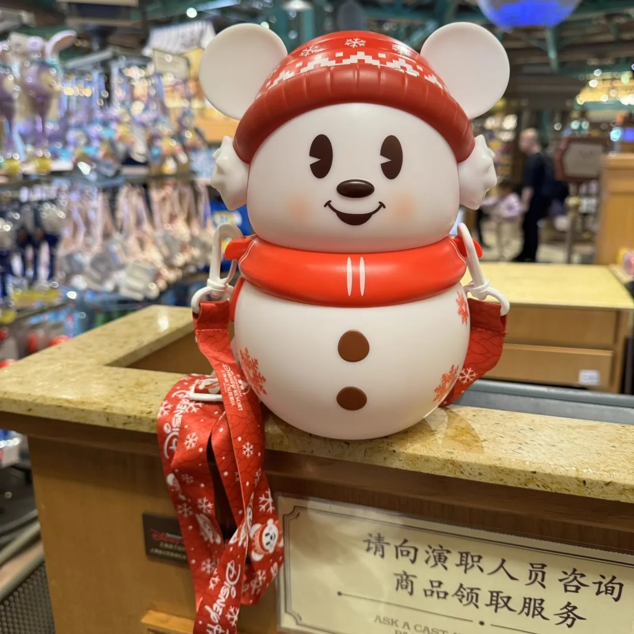 

Original Shanghai Disney 2024 Mickey Mouse Snowman Popcorn Bucket from Cartoon Park