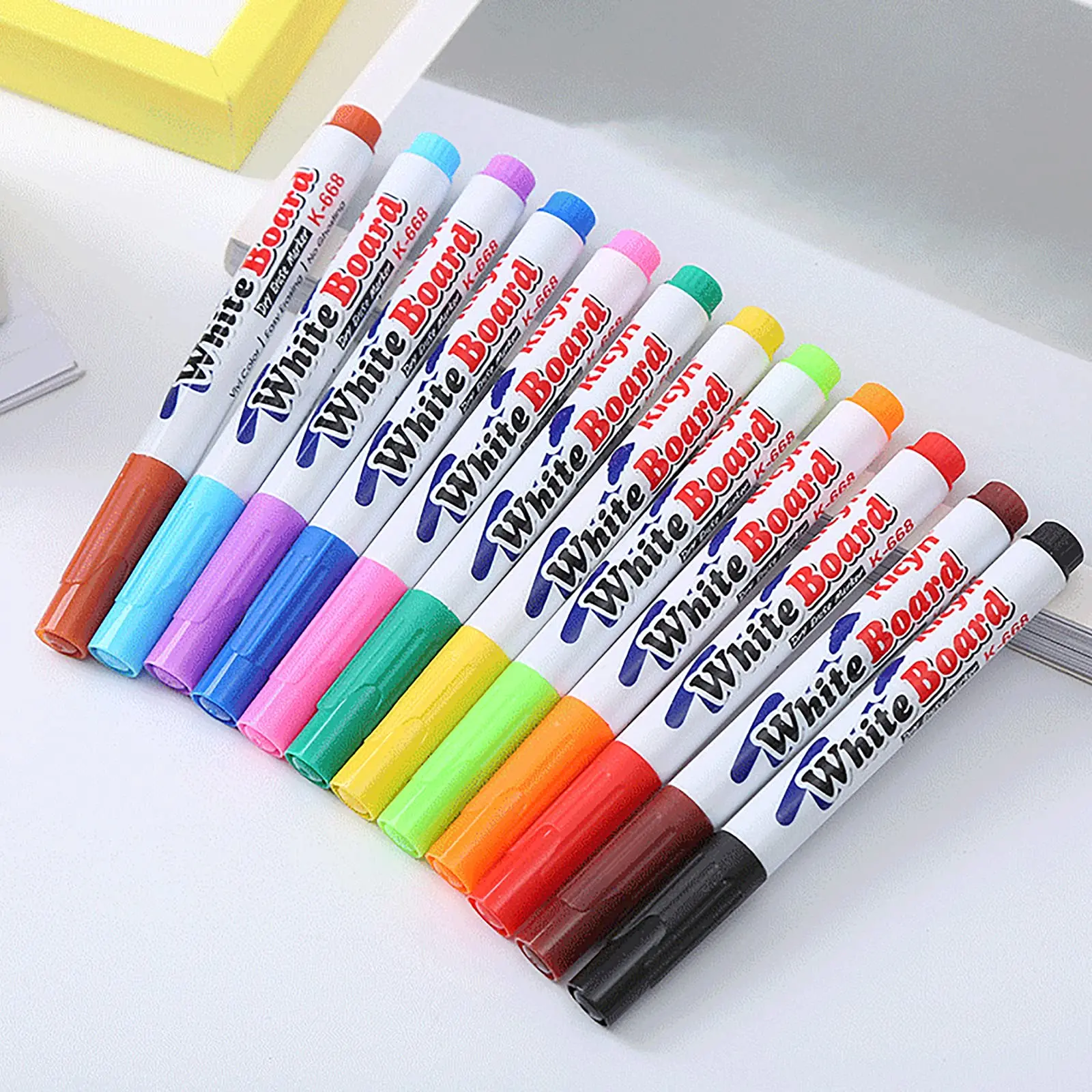 1-12pcs Magic Watercolor Brush Floating Ink Pen Graffiti Watercolor Brush Montessori Early Education Toys Children's Drawing Toy