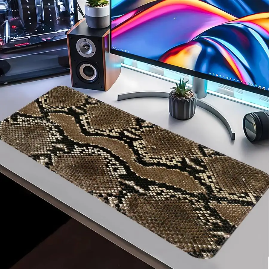 

Коврик для мыши, офисный коврик, аксессуары для стола, коврик для игровой консоли, коврик для клавиатуры и мыши, коврик для компьютера и ноутбука, резиновый, модный, с рисунком под змеиную кожу