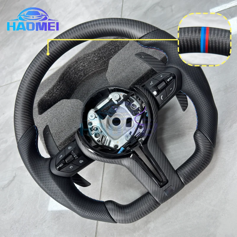 

Подходит для BMW 3 4 5 X5 серии F30 F10 F15 F20 F34 перфорированный руль из углеродного волокна с лопастями из углеродного волокна.