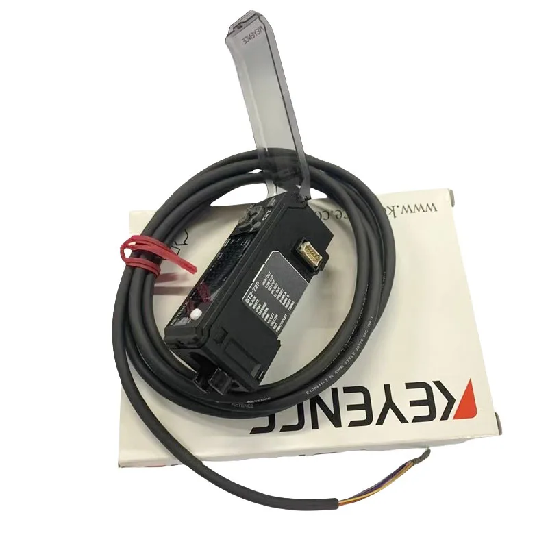 GT2-72P New Original KEYENCE Contact type digital fiber optic sensor, large quantity in stock, welcome to consult.