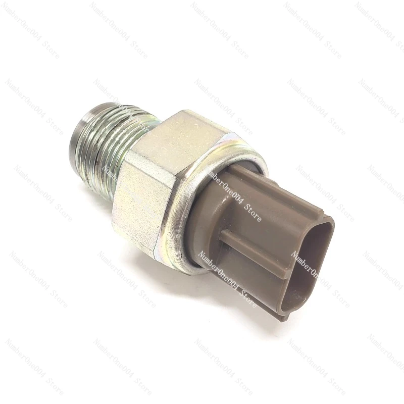 Excavator Hitachi Sumitomo Case Kobelco 4HK1/6HK1 Engine High Pressure Common Rail Pressure Sensor Parts