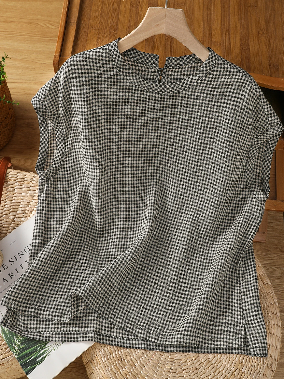 

Жилет женский летний повседневный, модный, универсальный, в крупную клетку, белый, в стиле арт-деко, с разрезом, больших размеров