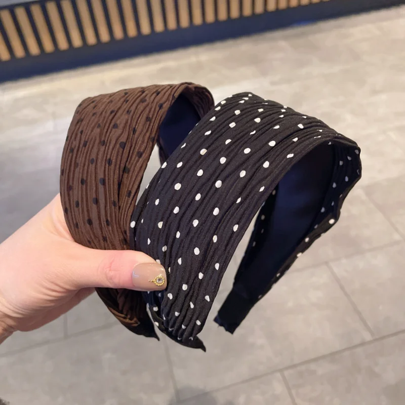 Polka Dot Wide Edge Pleated Fabric Hair Bands Hair Accessories Women Face Wash and Makeup Headband Hair Clip Fashionable Hairpin