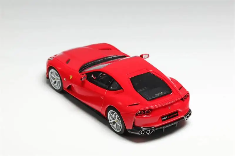 **Pre-Order** 812 Superfast ROSSO CORSA Resin Model Car