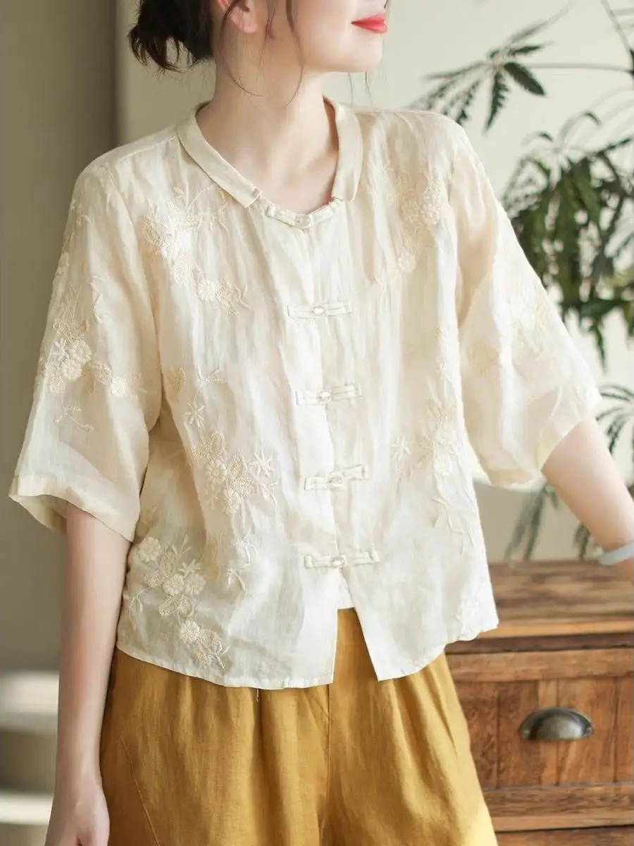 

Новая китайская вышитая блузка для женщин, летняя, тонкая, с воротником, однотонная, свободного кроя, на пуговицах, с коротким рукавом