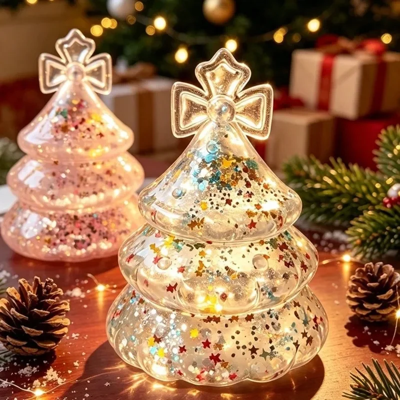 新登場！ゆっくりと元の形に戻るクリスマス・スクイーズおもちゃ。モルトの質感で、握って遊ぶ楽しさ。クリスマスツリーの形をした、夢のようなキラキラ輝く透明スクイーズおもちゃ。