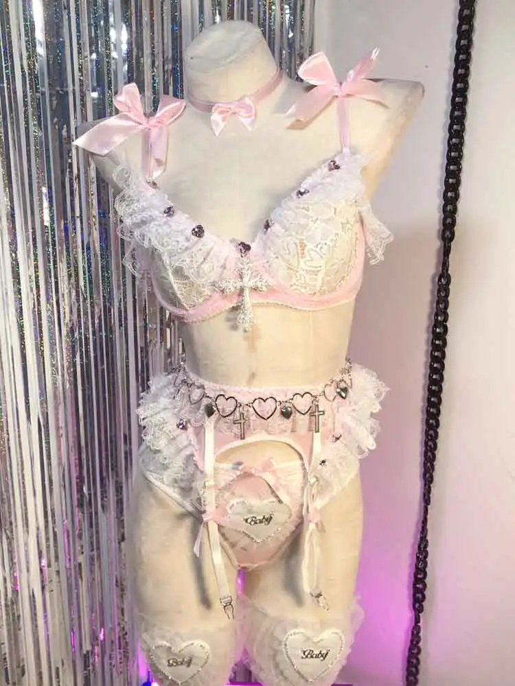 

Heart E-Girls Гранж Харадзюку Эко Крест Эмо Панк Рок Y2K Холтер Камзол Топы Kawaii Готический Танк Гот Подросток 90-е 80-е