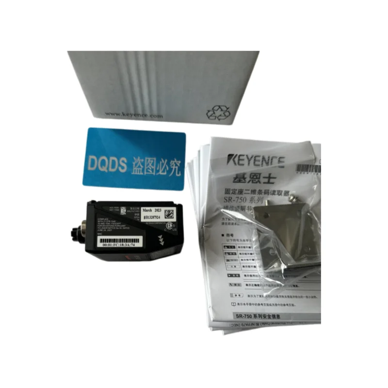 Superior Quality KEYENCE SR-751 Compact Small Barcode Two Dimensional Code Reader Mid Range Type in Stock