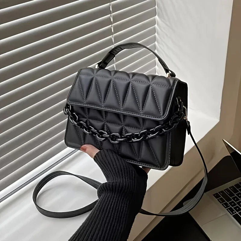 

Mini Casual Quilted Crossbody Bag with Magnetic Closure and Adjustable Strap,Small Handbag Tote Shoulder Bag for Women Daily Use