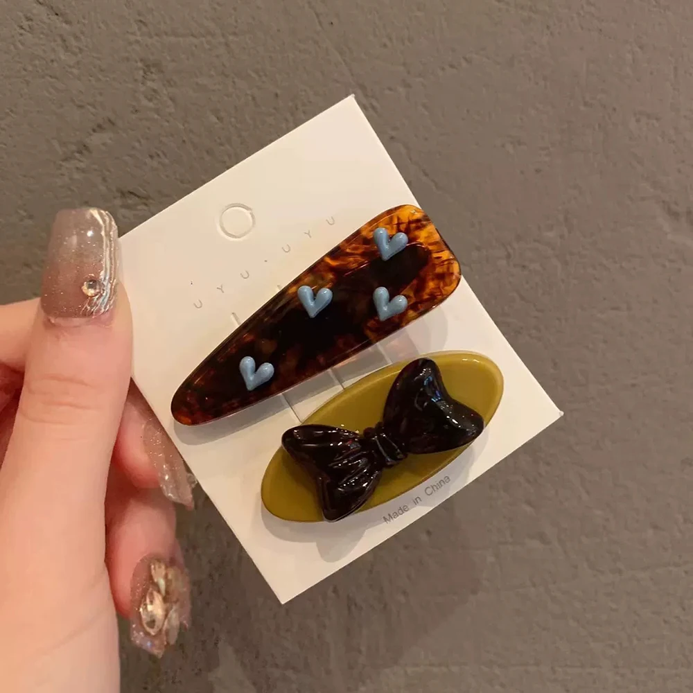 مشبك شعر رائع على شكل فيونكة على شكل قلب، مشبك جانبي فريد من نوعه، مشبك شعر بيضاوي، هدية إكسسوارات شعر للطلاب