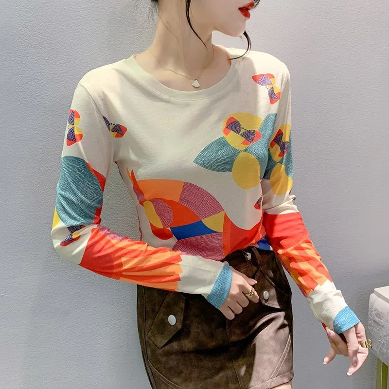 

Тонкая и универсальная базовая рубашка, модная и персонализированная футболка с принтом, женский топ с длинными рукавами