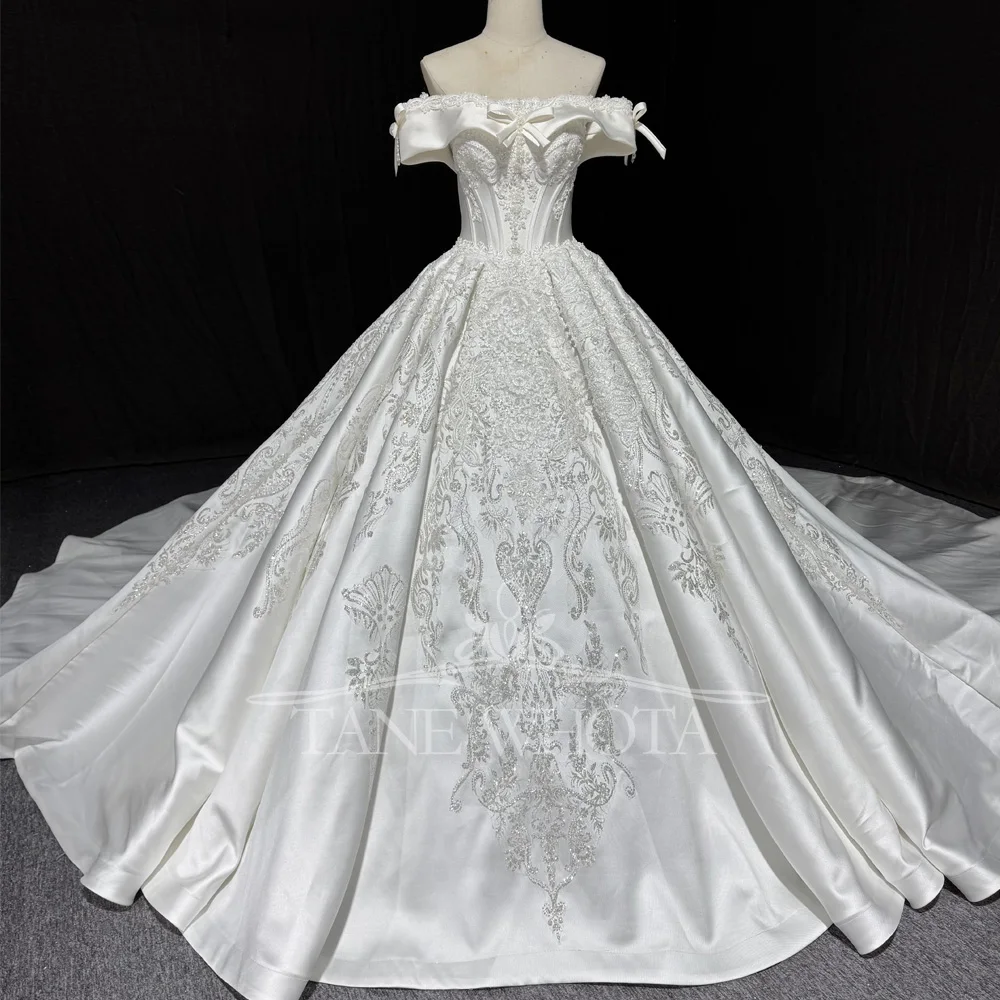 Customized Strapless Off-Shoulder Wedding Dress Beaded Embroidery Sequined Lace-Up Back Robe Mariée