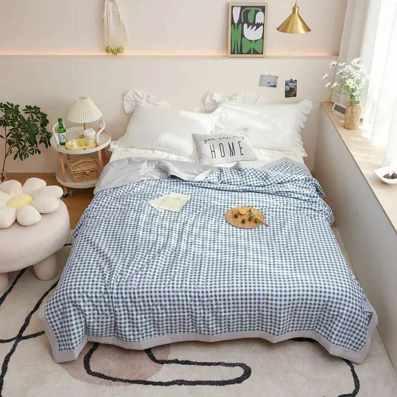 

Plaid Spring Summer Double Blanket Soft Comfortable Air-Permeable Quilted Quilt Washable Skin Friendly Thin Comforter 200x230