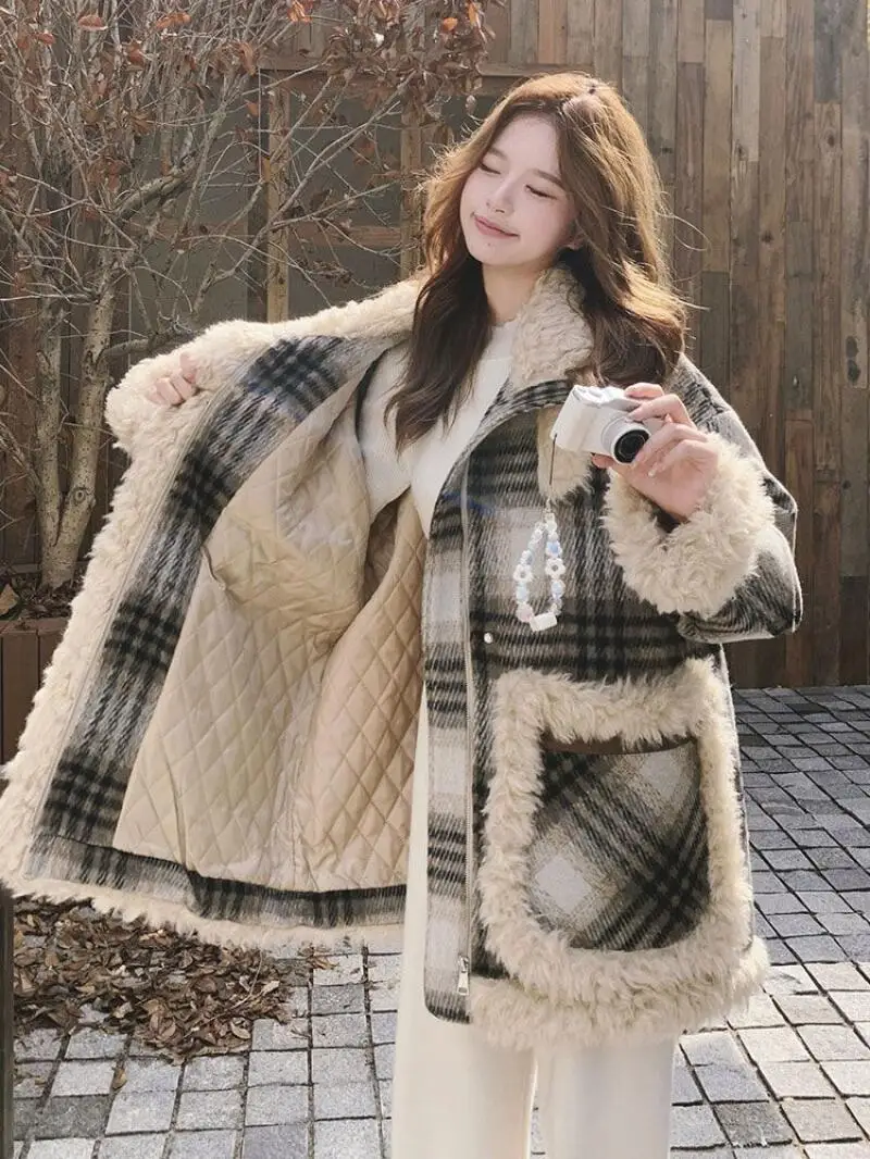 Cappotto invernale da donna Taglie forti Abbigliamento Cappotto in cotone ispessito in pile patchwork scozzese retrò Grasso mm Allentato caldo