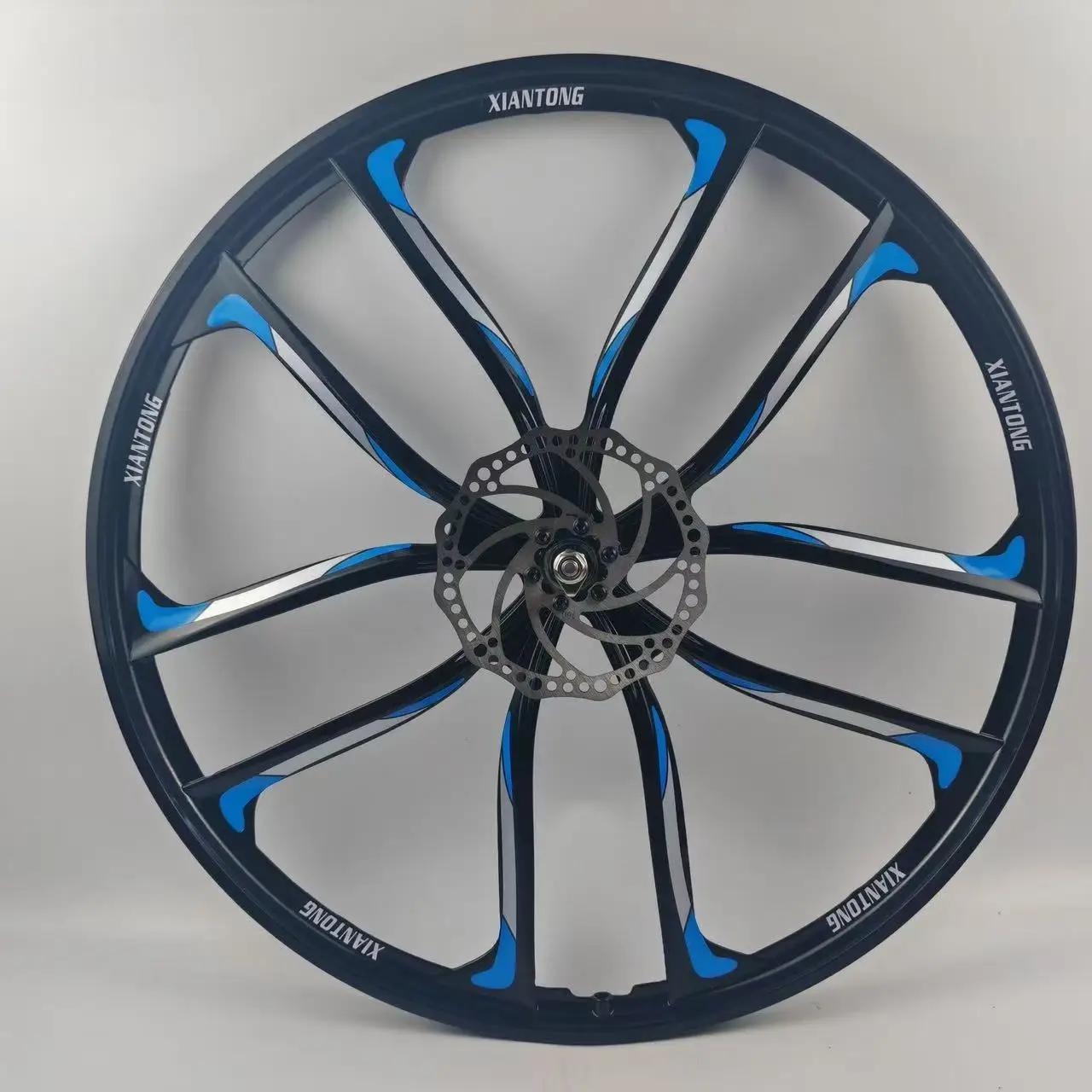 

24/26/27.5-Inch Bicycle Aluminum Magnesium Alloy Wheel Tire Width 175/195/2.125 Variable Speed Rear Wheel Disc Brake