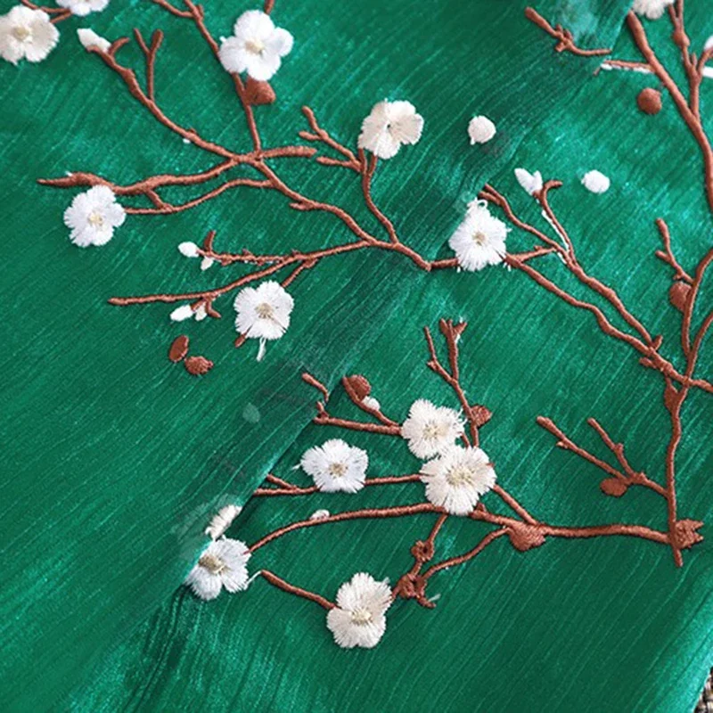 Chinese Style Embroidered Blouse Modified Cheongsam Stand Collar Bat Sleeve Loose Top Vintage Temperament Women's Clothing