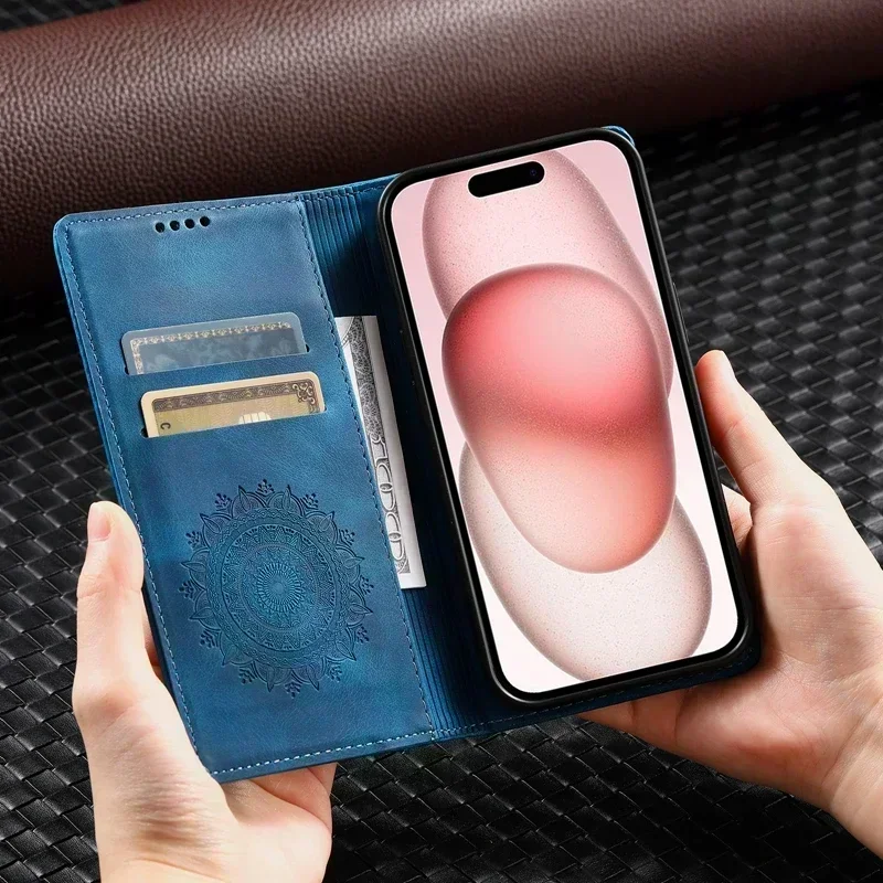 PocoF6 Pro New Totem Flower Magnetic Case for Xiaomi POCO F6 M6 X6 X3 Pro 4G 5G X 3 NFC Cases Leather Wallet Card Slots Cover