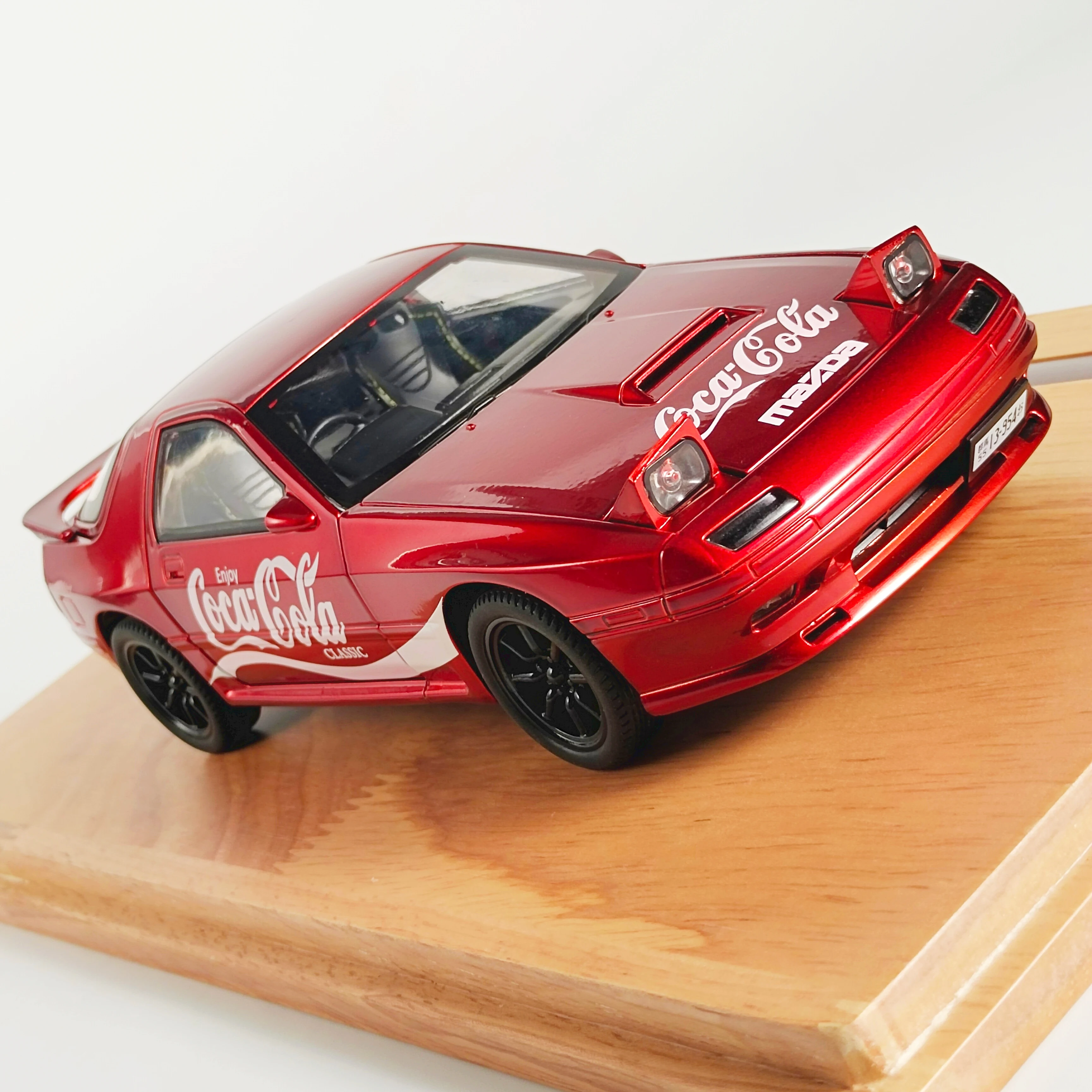 激レア★コカコーラ 1/24  M3 E30 ダイキャストカー Maisto 1:24 Coca Cola BMW M3 E30 Diecast Metal Car Model