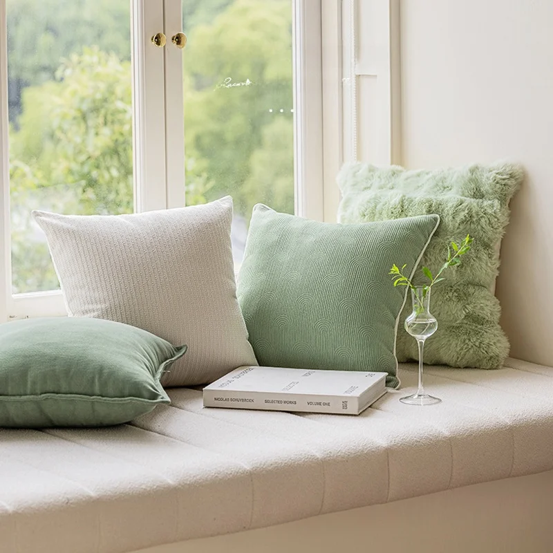 

Mint Green Velvet Pillowcase Luxury Sofa Living Room Window Cushion Simple Elegant Creamy Style Mixed Fabric Cover