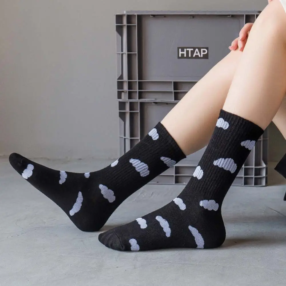 Sports Fashion Clouds Pattern Blue Sky Clouds College Style Socks Cotton Female Hosiery Korea Style Women Socks Mid-tube Socks