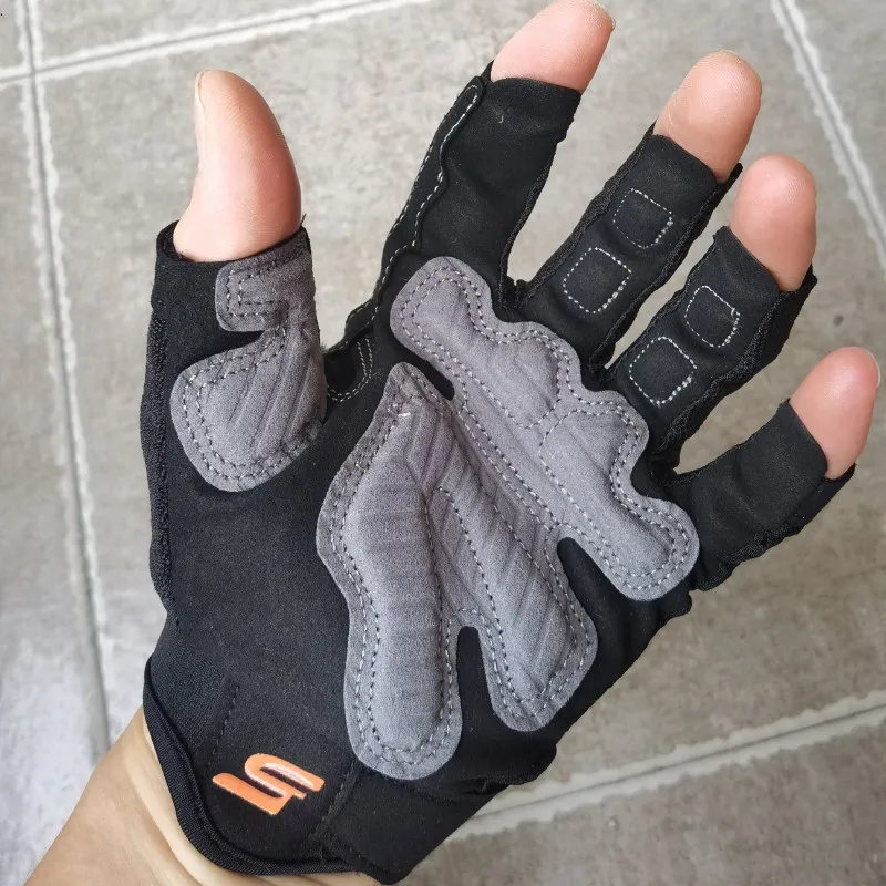 Fitness Gloves for Anti-calluse Half-finger Women's Yoga Equipment Training Breathable Men's Pull-ups Cycling Gloves