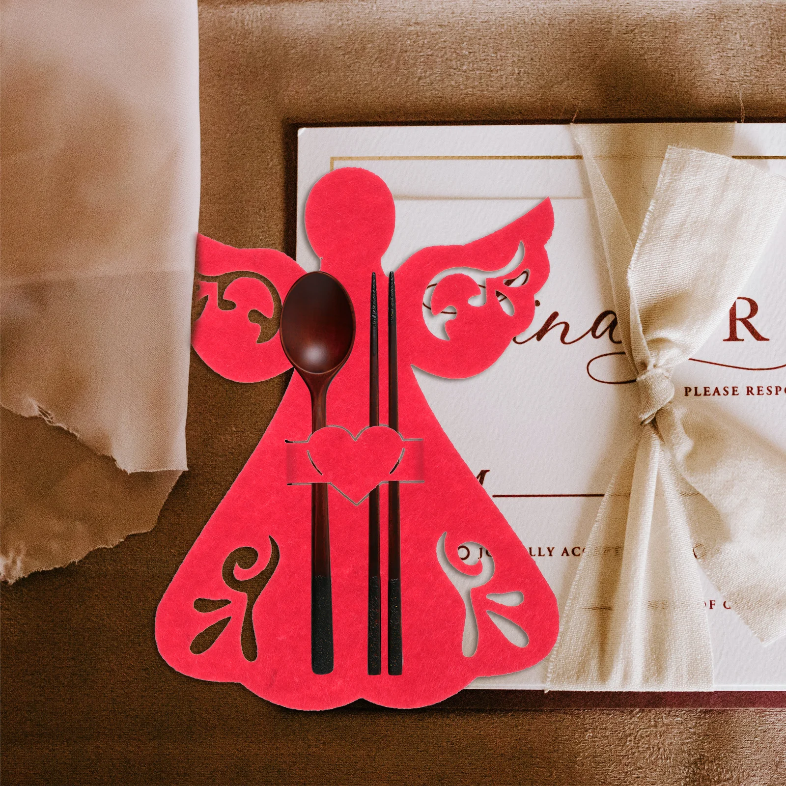 

8Pcs Xmas Angel Tableware Covers Cutlery Holders Festive Dining Table Decor Christmas Party Supplies Cutter Fork Cover