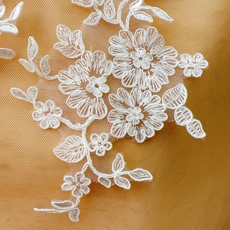 6 Pairs/lot White Curved Hook Sunflower Lace Applique Handmade DIY Craft Material Set