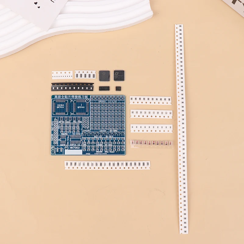 SMD/SMT Components Soldering Practice Board Electronic Project Kits DIY Soldering Kit