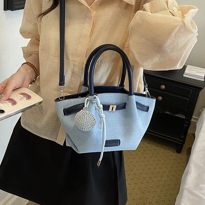 fashionable-minimalist-women's-bucket-bag-crossbody-shoulder-bag-handbag-commuting-2026-summer-new-style-pu-leather-handbag
