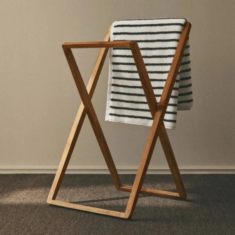 Nordic Wooden Towels Holder Simplicity Folding Bathroom Towel Rack Balcony Sturdy Durable Standing Towel Rack Home Furniture
