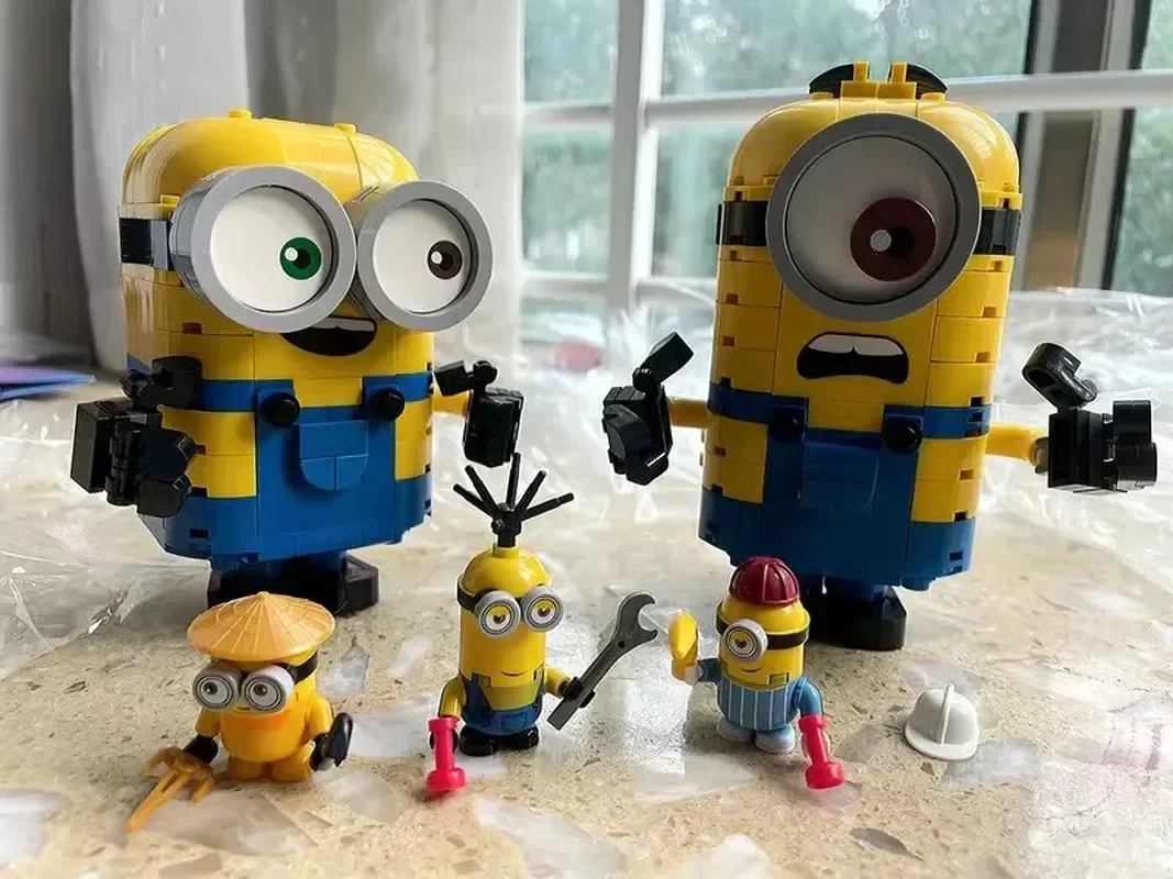 Nowe zabawki Minioned Me Figurka akcji Zabawka Stuart Kevin Bob Zabawki 3d Oko Minionki Bloki Figurki Urodziny Dzieci Nauka Prezenty