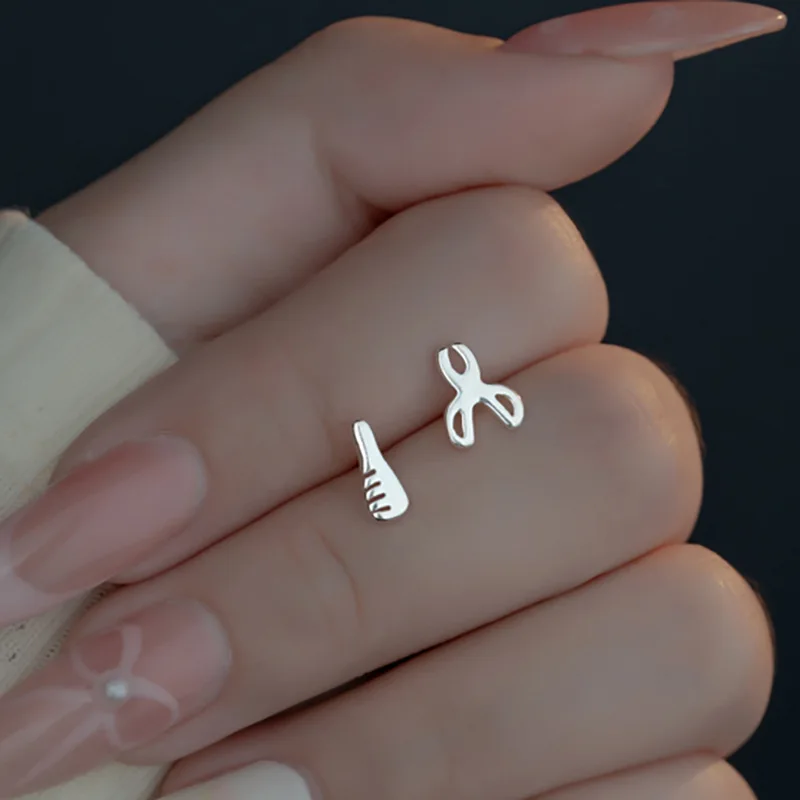 New Fashin Classic Creative Comb And Scissors 925 Sterling Silver Jewelry Personality Asymmetric Earrings  E091