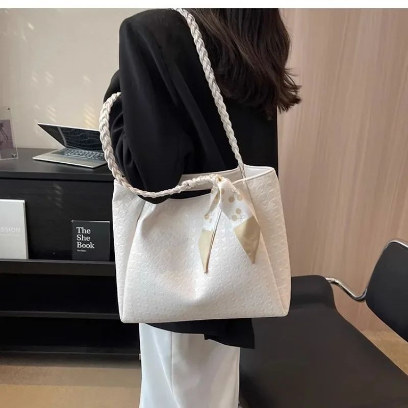 2024Trendy New Women's Bags, Fashionable Commuter Shoulder Bags,Popular Tote Bags, High-end, Stylish and Large-capacity Handbags