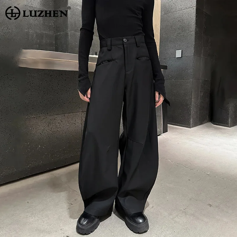 

LUZHEN 2025 новые модные оригинальные карманы, украшенные прямые брюки с высокой талией, мужские элегантные однотонные красивые брюки JY4562