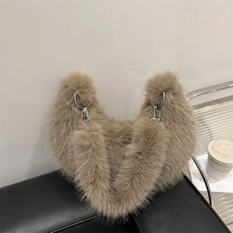 

Pearl Chain Armpit Bag Crossbody Bags for Women Shoulder Bags Purse and Handbag Fashionable Versatile Designer Bag Bolsos Mujer