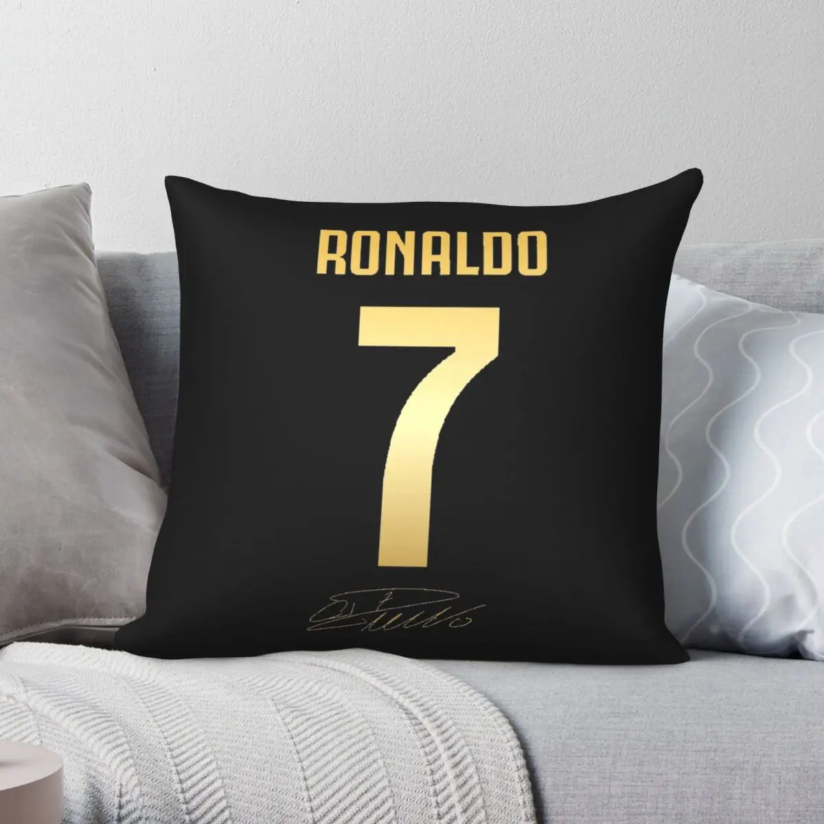 CR7 Cristiano Ronaldo Pillowcase Polyester Linen Velvet Printed Zip Decor Pillow Case Sofa Seater Cushion Cover