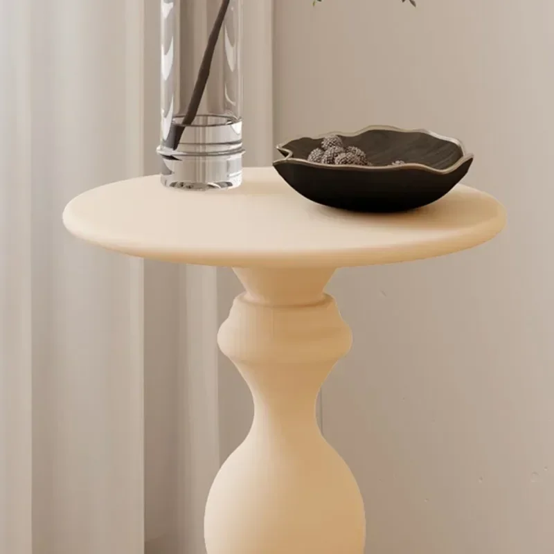 Cream Style Sofa Side Table Side Table Shelves Iron Small Coffee Table Mini Bedside Celebrity Small Round Desk Can Be Moved