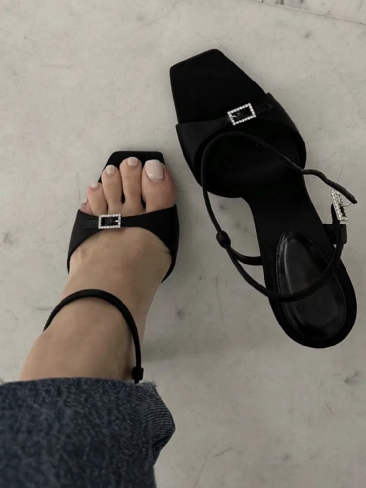 

Sparkling Diamond Buckle Stiletto Heels Women's New Black Versatile Slotted Buckle Strap Open Toe Square Toe Sandals