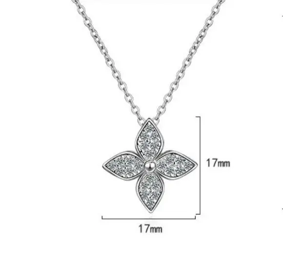 Fashion Rose Gold Clover Necklace Simple Necklace for Women Clover Pendant Exquisite Party Jewelry Pendant Necklace