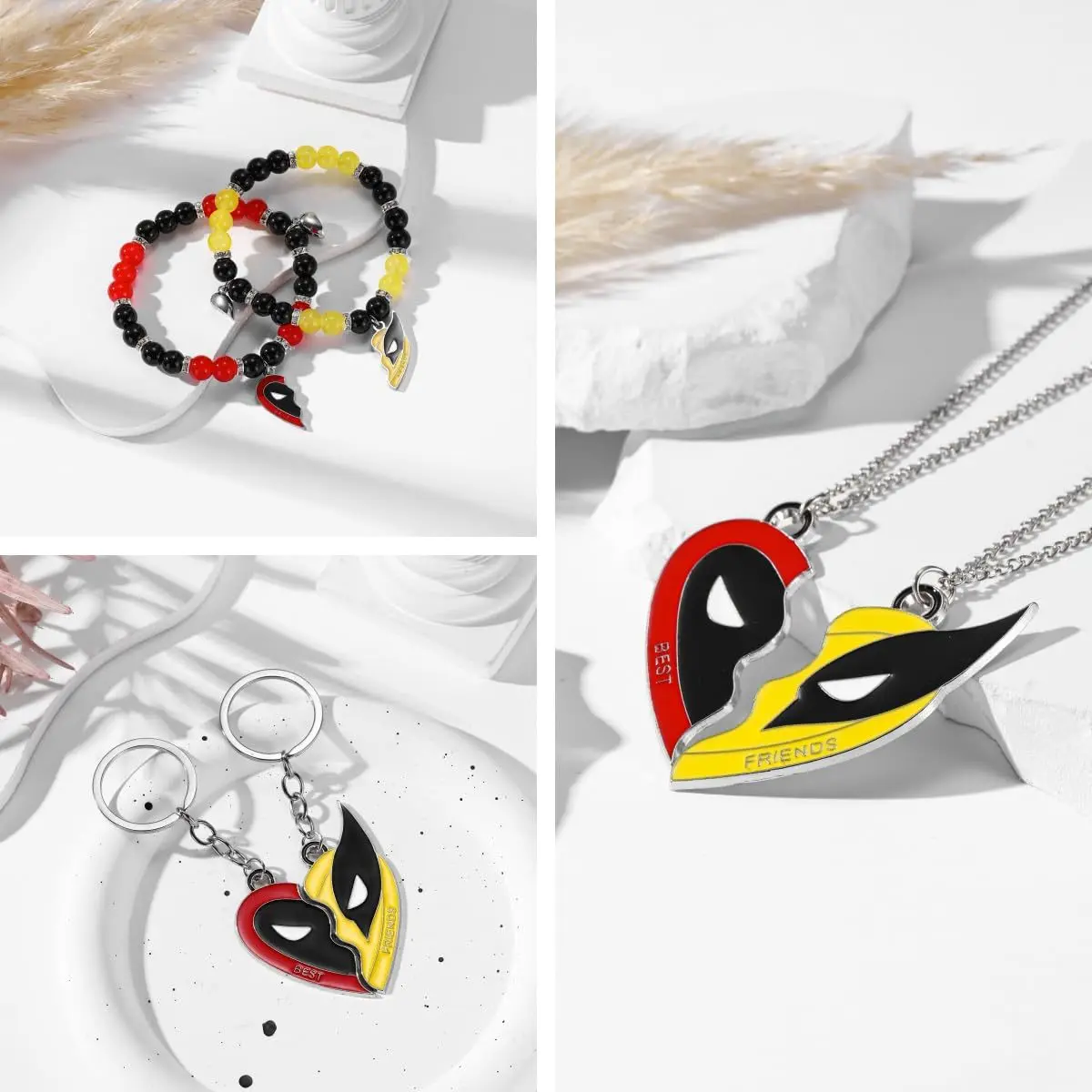 

Disney Marvel Deadpool and Wolverine Keychain Necklace Pendant Movie Peripherals Couple Souvenirs Jewelry Party Gift for Kid Toy