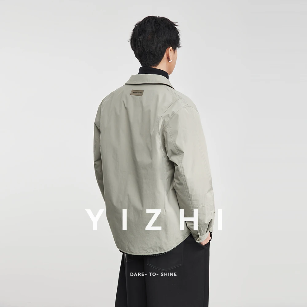 أزياء الرجال الرجعية التلبيب سترة قطن 2025 الخريف والشتاء جديد بلون الأعمال عارضة سترة قطن