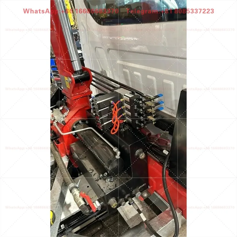 Intelligent Wireless Remote Control, a New Experience for Truck Crane Lifting/4 Functions/12V, 24V/waterproof/