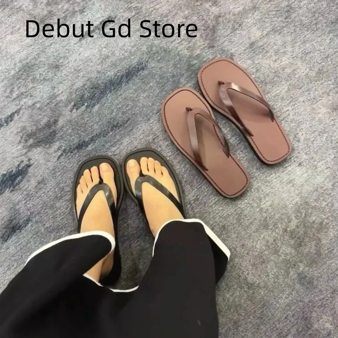 

Top quality 2024 new summer outerwear herringbone flip flop clip toe sandal classic versatile square toe flat slippers