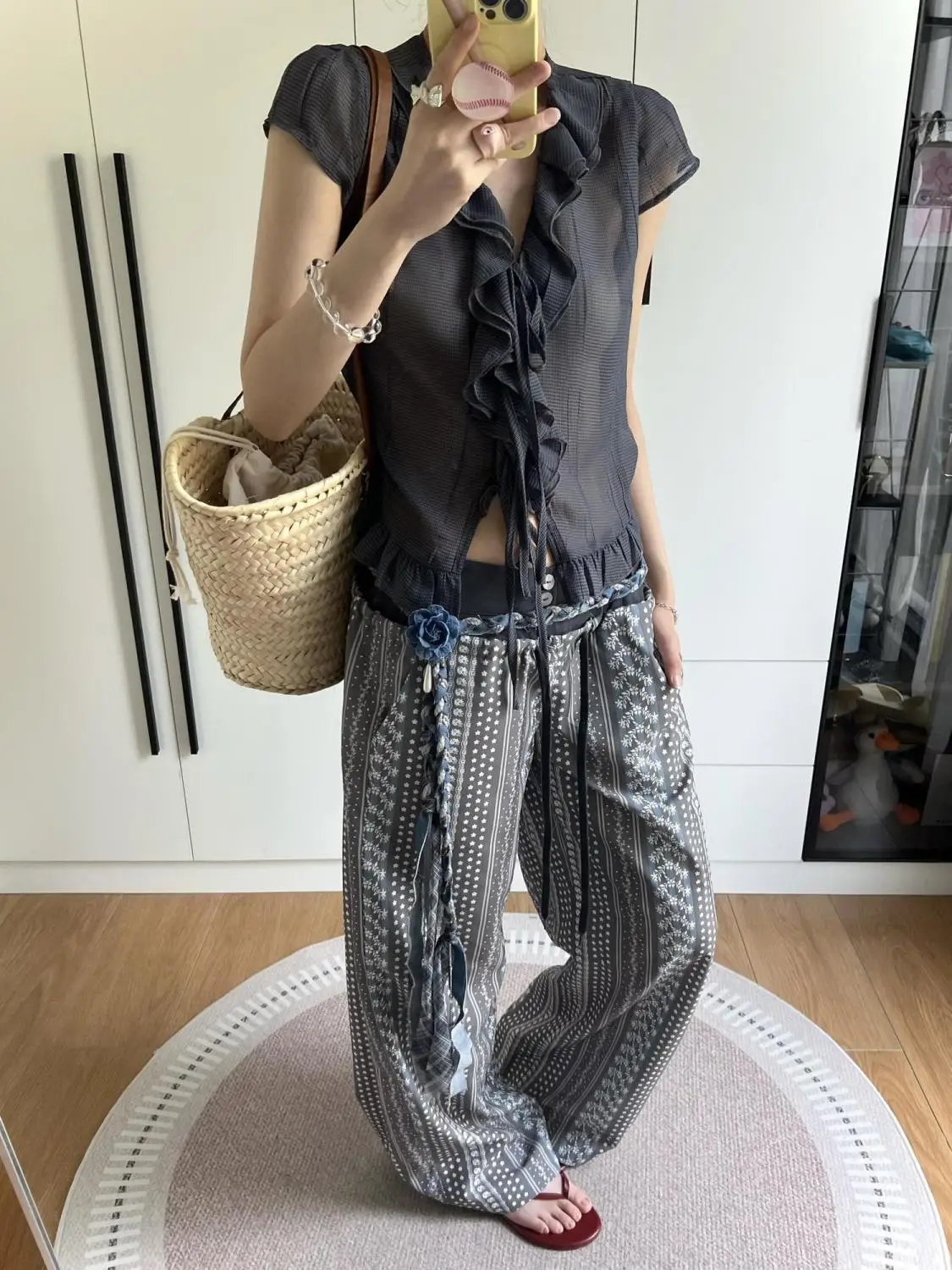 

Short-sleeved shirt women's summer blue check ruffled shirt thin hottie slim top