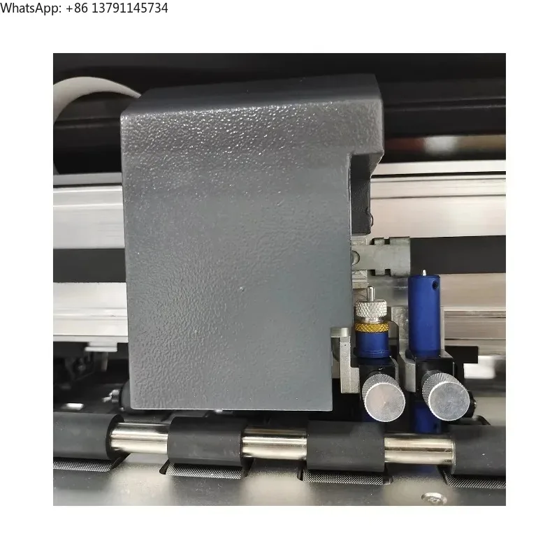 

Auto-feeding Label Cutter for A3 /A4 Cutting Plotter Camera Contour Cutting cutter